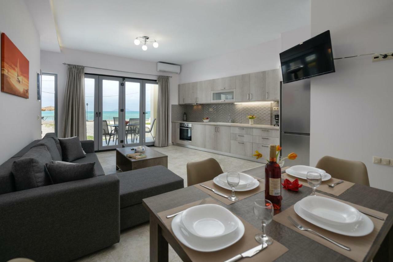 Coral Sea Apartment 코키노스 피르고스 외부 사진