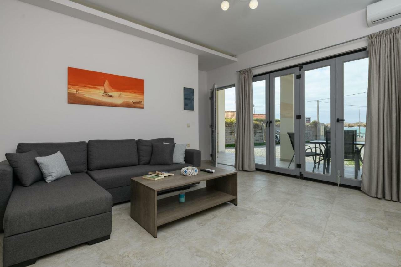 Coral Sea Apartment 코키노스 피르고스 외부 사진